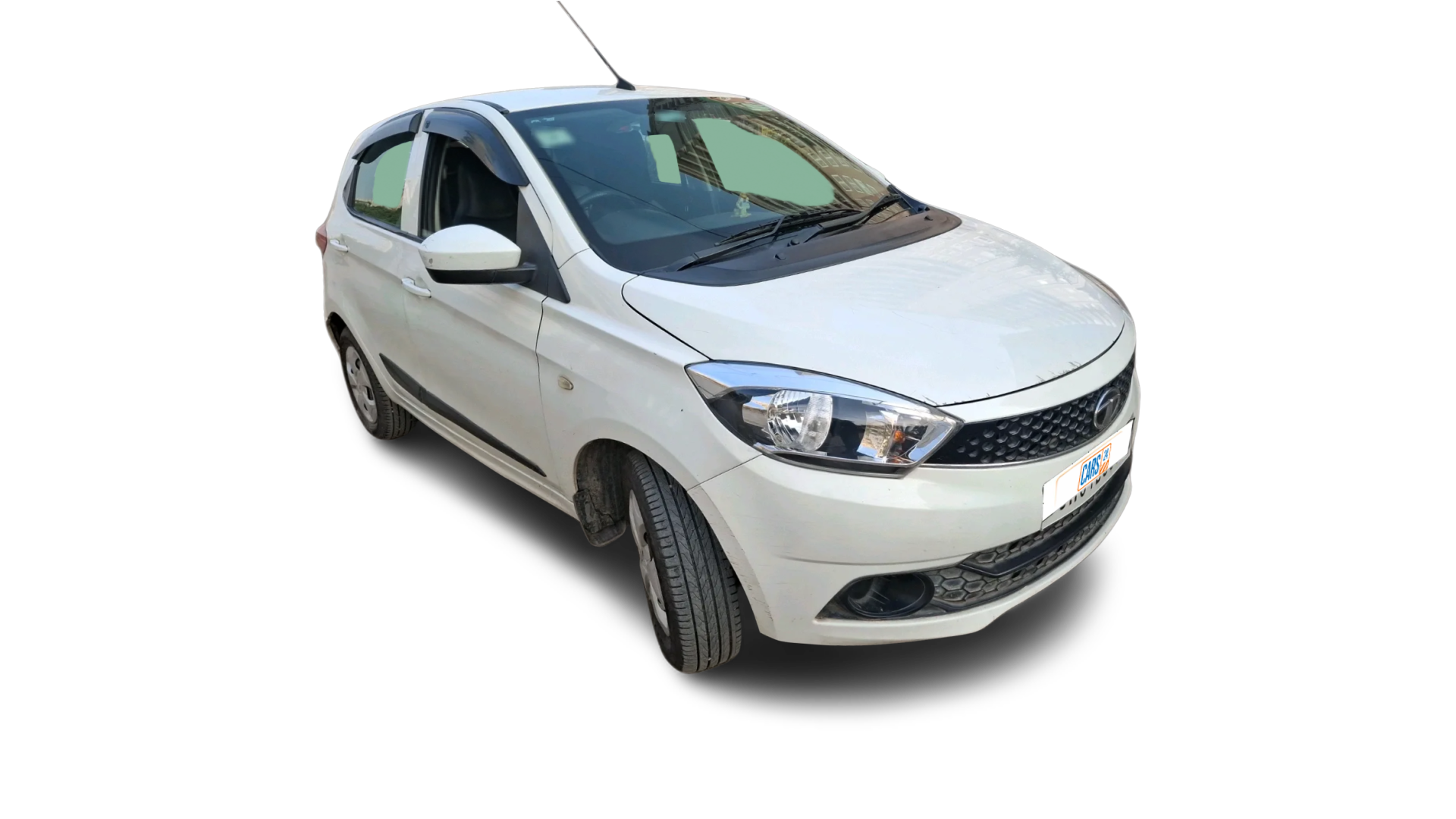 Tata Tiago-img
